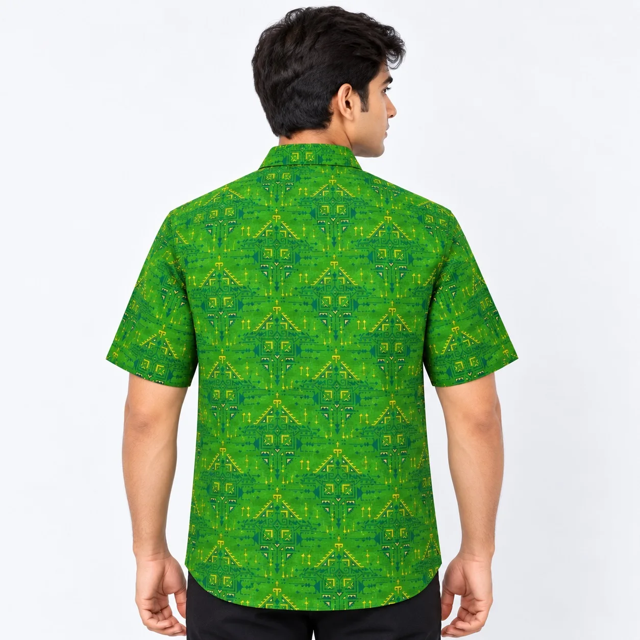 Green Geometric Printed Short Sleeve Shirt for Men