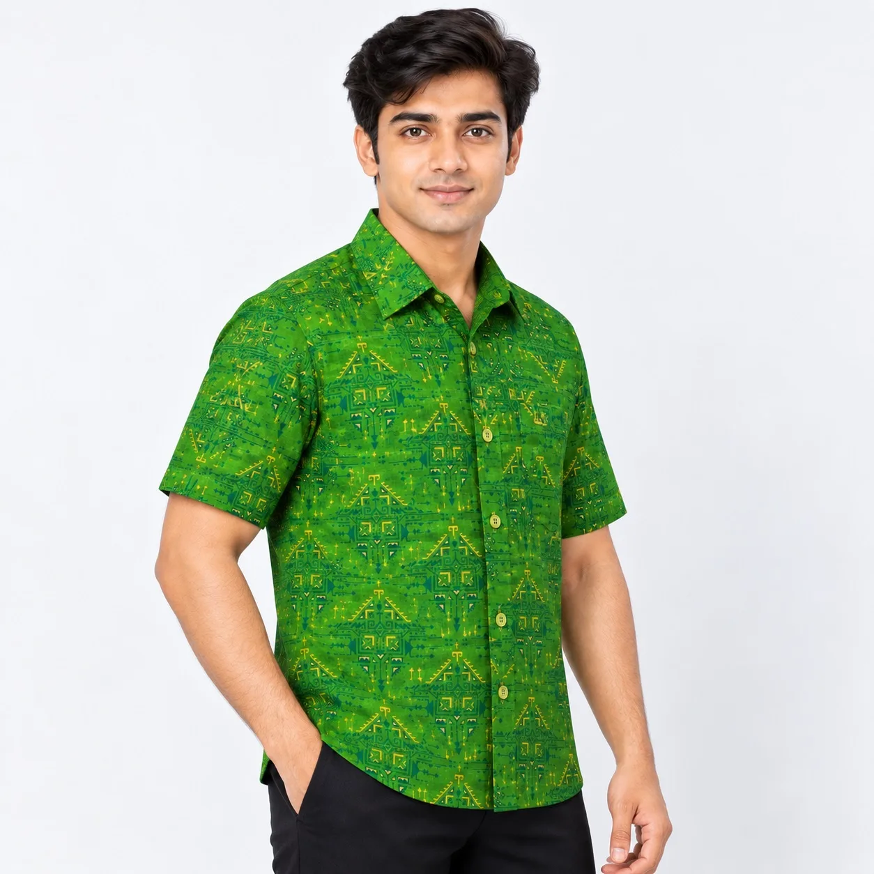 Green Geometric Printed Short Sleeve Shirt for Men